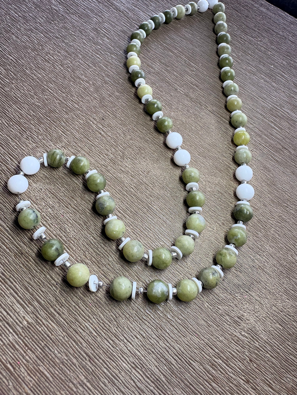 Mollie Green & White Beaded Necklace